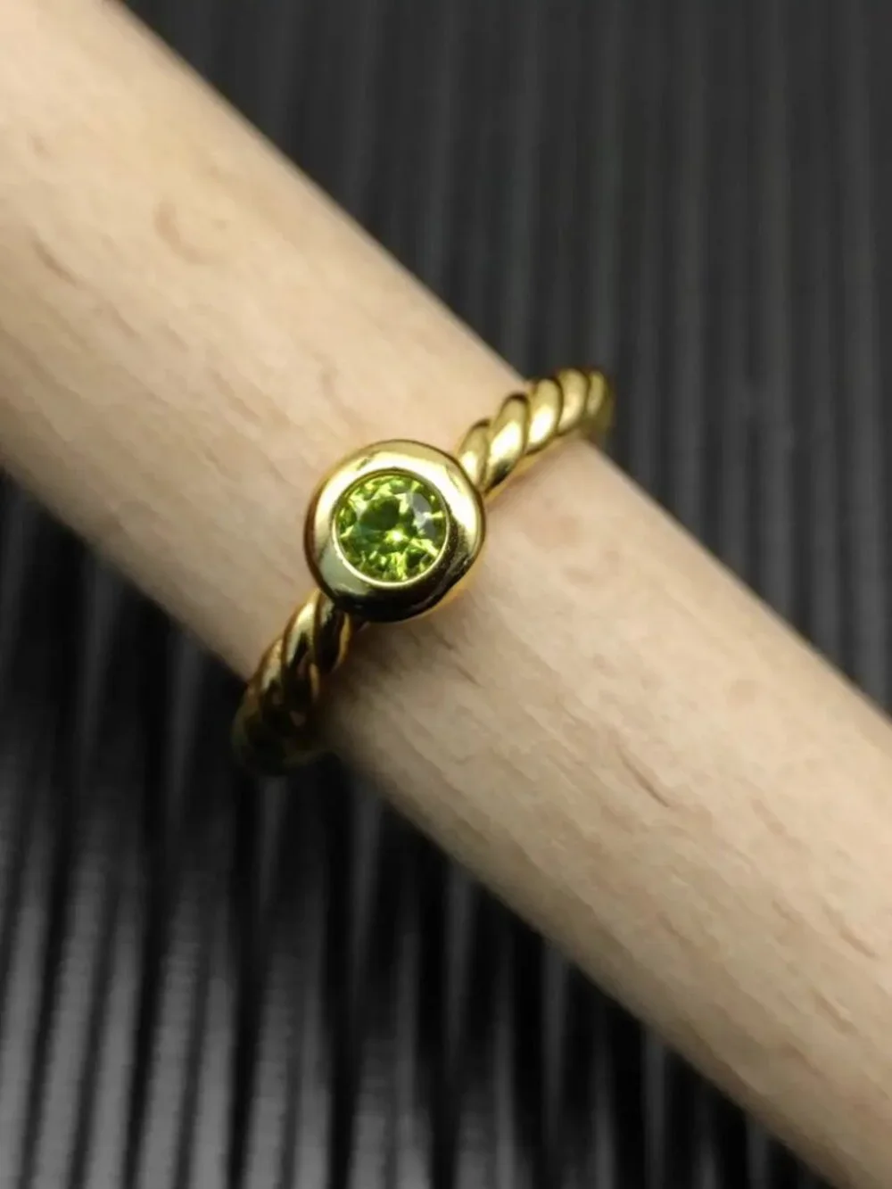 David Yurman Gold Petite Cable Green Diamond Ring